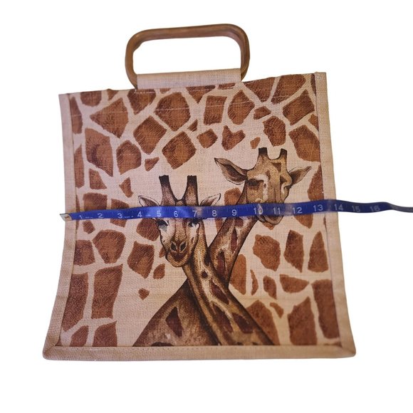 Giraffe Tote with wooden handle and strap - Picture 9 of 16